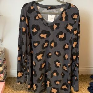 NWT animal print sweater. Size 2X